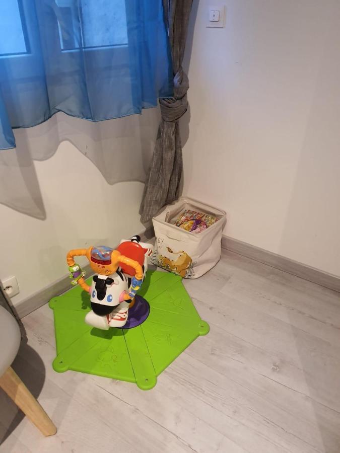 Appartement Villiers Sur Morin Proche De Disneyland Екстер'єр фото